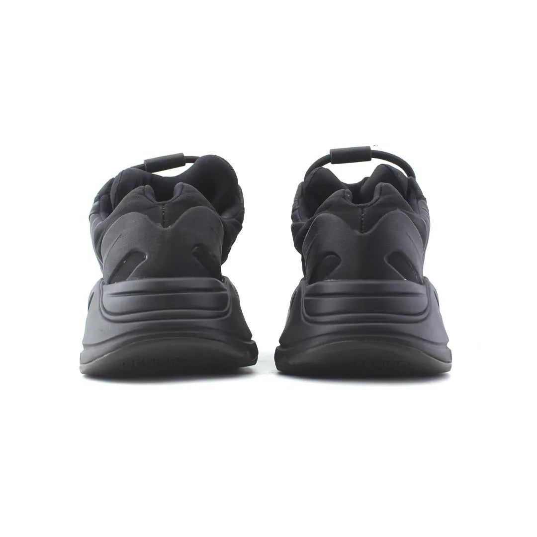ADIDAS YEEZY BOOST 700 MNVN