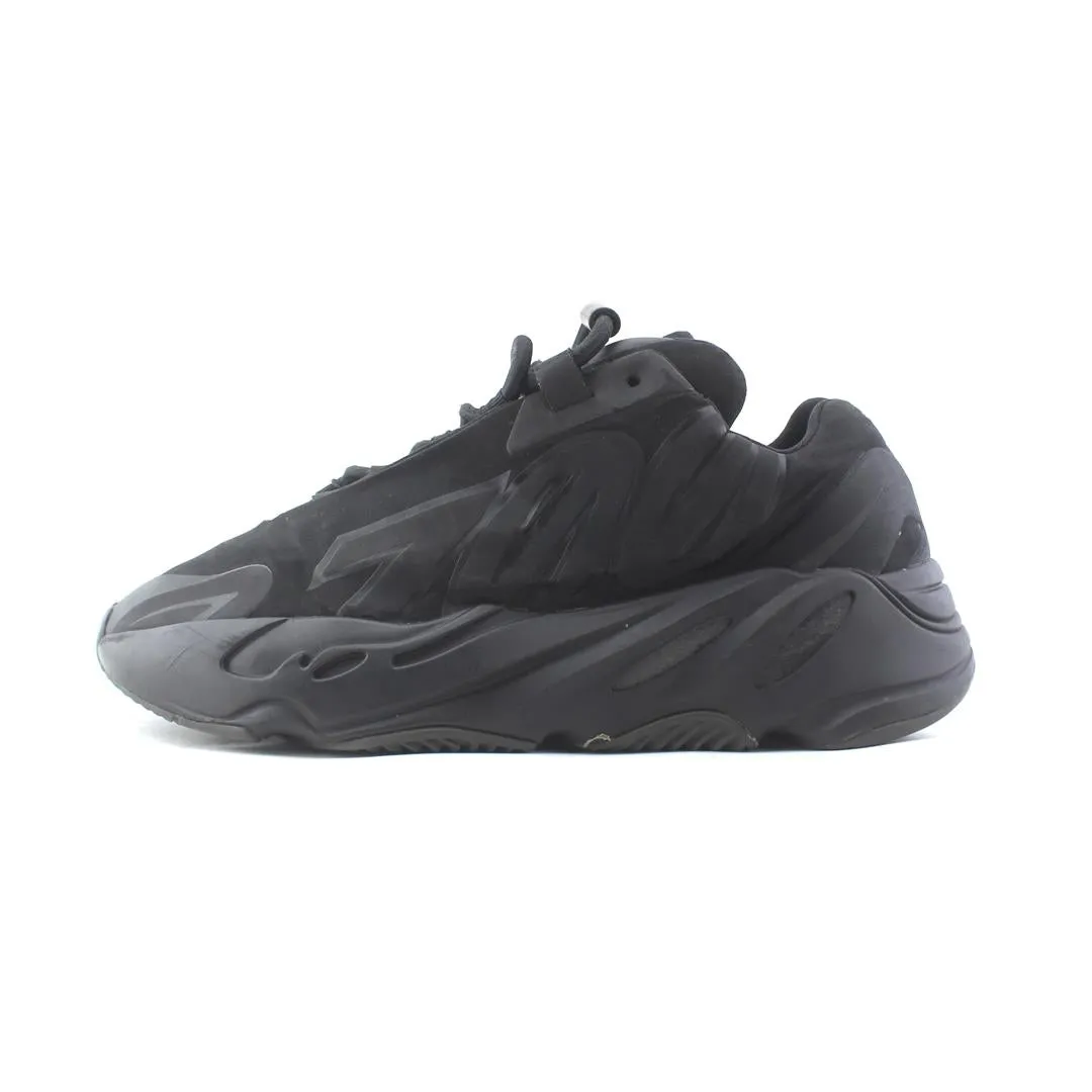 ADIDAS YEEZY BOOST 700 MNVN