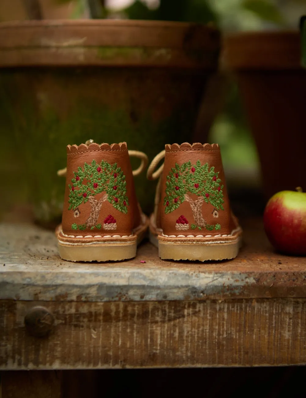 Apple Tree Scallop Boot - Cognac