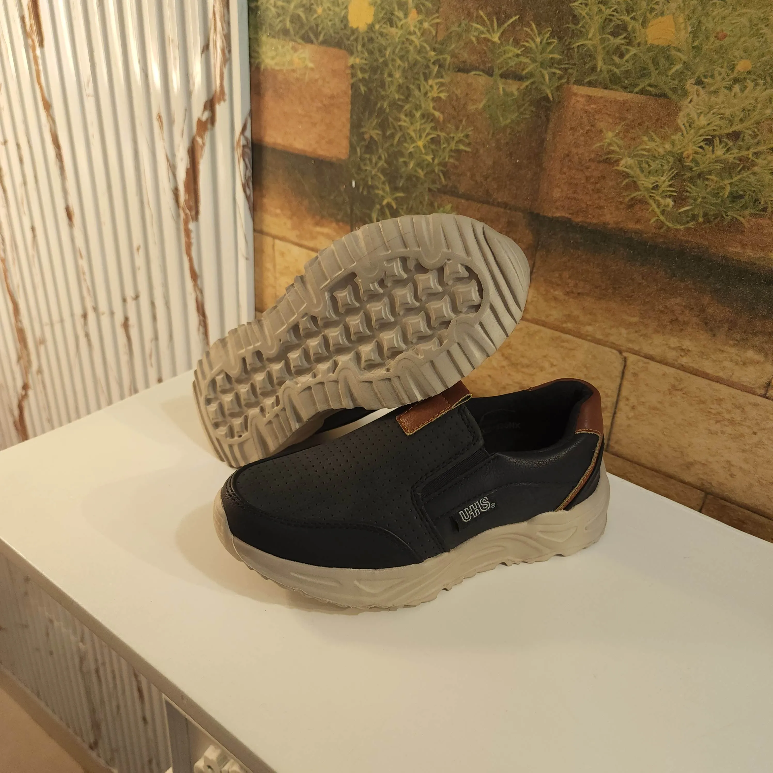 Kids Black/Brown Casual Shoes